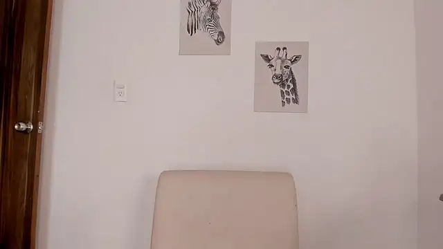 Hanna Risso online show from 4, 3, 2026