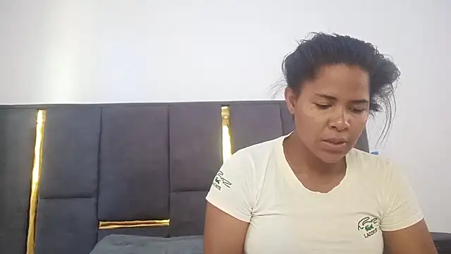 Snapshot of aleixane chatting on 9, 2, 2026 aleixane online show from 9, 2, 2026