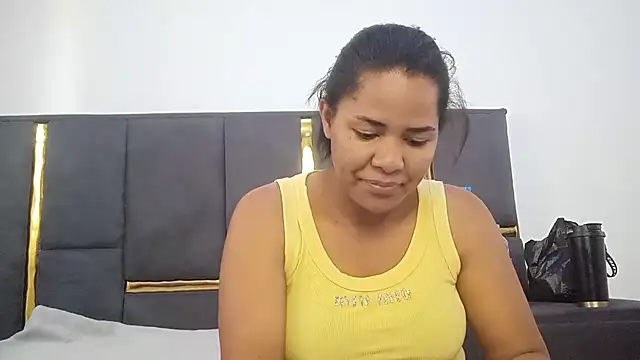 Snapshot of aleixane chatting on 2, 2, 2026 aleixane online show from 2, 2, 2026