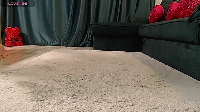 natasha-bigas online show from 20, 4, 2026