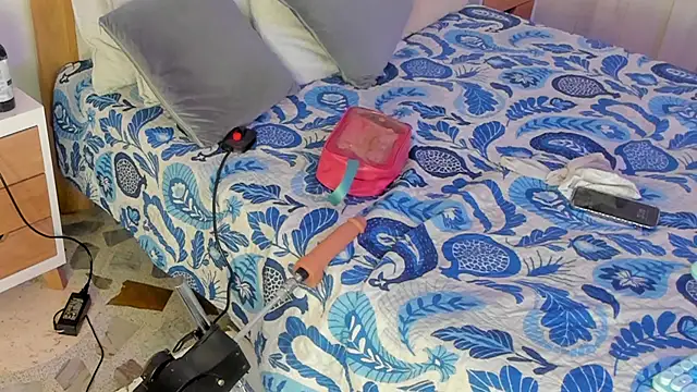 elena mature online show from 11, 10, 2025