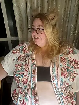 Snapshot of Iceprincess2bad4u chatting on 11, 2, 2026 Iceprincess2bad4u online show from 11, 2, 2026