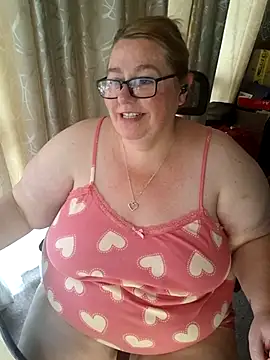 Snapshot of Iceprincess2bad4u chatting on 17, 1, 2026 Iceprincess2bad4u online show from 17, 1, 2026