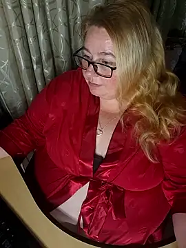 Snapshot of Iceprincess2bad4u chatting on 13, 1, 2026 Iceprincess2bad4u online show from 13, 1, 2026