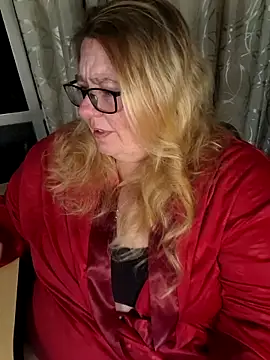 Snapshot of Iceprincess2bad4u chatting on 17, 2, 2026 Iceprincess2bad4u online show from 17, 2, 2026