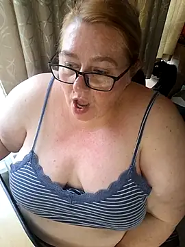 Snapshot of Iceprincess2bad4u chatting on 21, 12, 2025 Iceprincess2bad4u online show from 21, 12, 2025