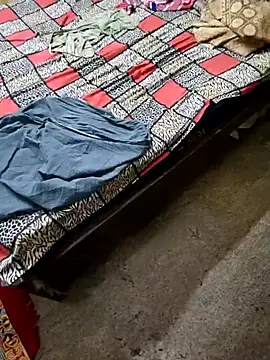 Snapshot of rameshmry1 chatting on 29, 10, 2025 rameshmry1 online show from 29, 10, 2025