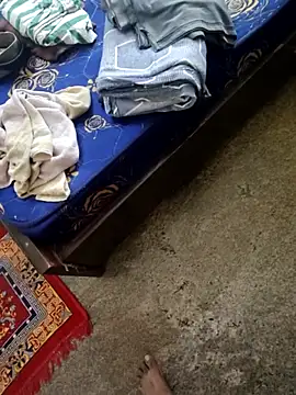 Snapshot of rameshmry1 chatting on 14, 12, 2025 rameshmry1 online show from 14, 12, 2025