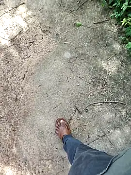 Snapshot of rameshmry1 chatting on 18, 10, 2025 rameshmry1 online show from 18, 10, 2025