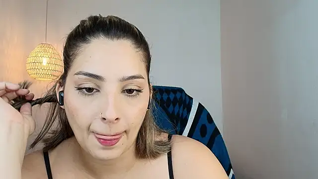 YummyAnna  online show from 1, 7, 2026