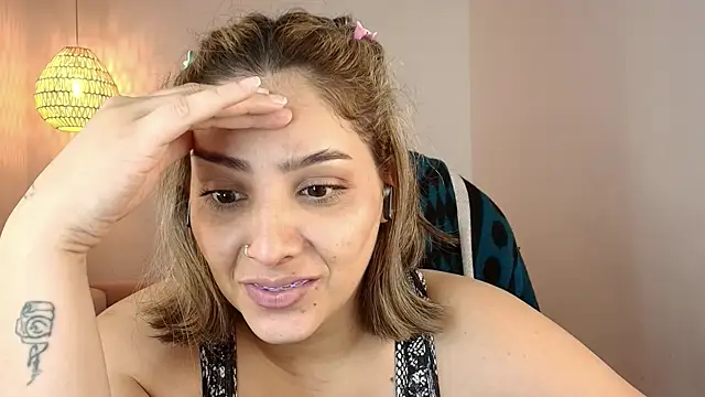 YummyAnna  online show from 10, 6, 2026