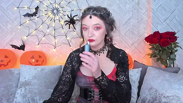 EvaBarsa  online show from 31, 10, 2025