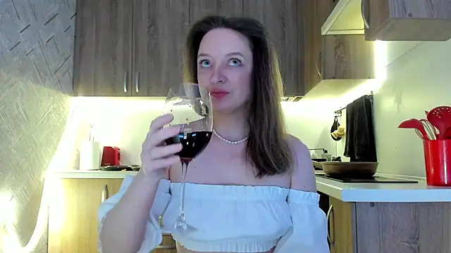 EvaBarsa  online show from 24, 4, 2026