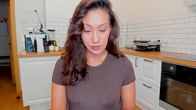 Snapshot of FieryHeart chatting on 24, 10, 2025 FieryHeart online show from 24, 10, 2025