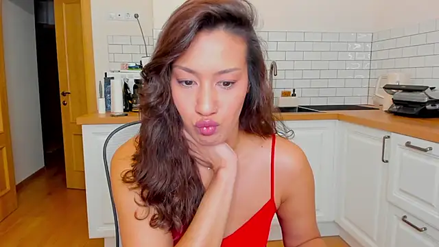 Snapshot of FieryHeart chatting on 10, 11, 2025 FieryHeart online show from 10, 11, 2025