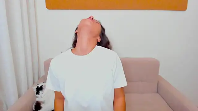 Snapshot of FieryHeart chatting on 7, 10, 2025 FieryHeart online show from 7, 10, 2025