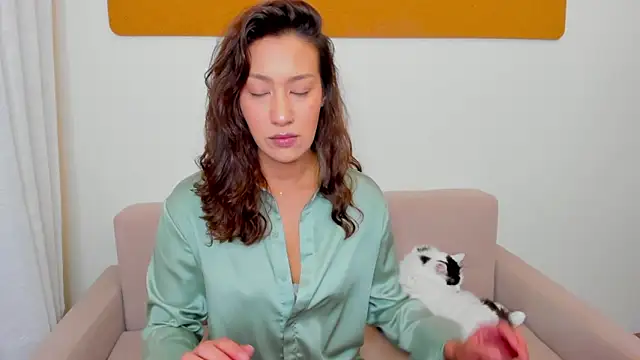 Snapshot of FieryHeart chatting on 26, 9, 2025 FieryHeart online show from 26, 9, 2025