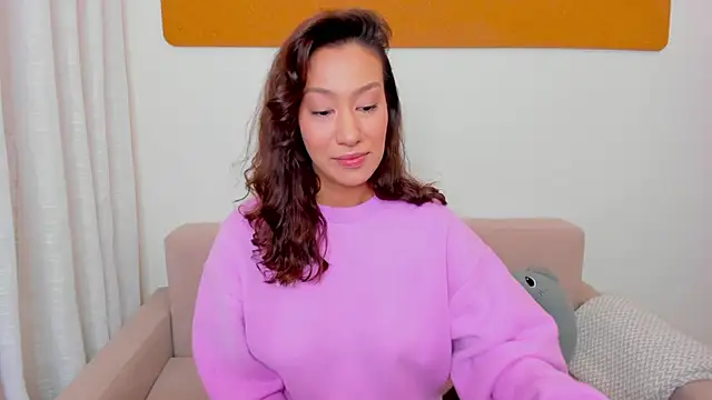 Snapshot of FieryHeart chatting on 18, 9, 2025 FieryHeart online show from 18, 9, 2025