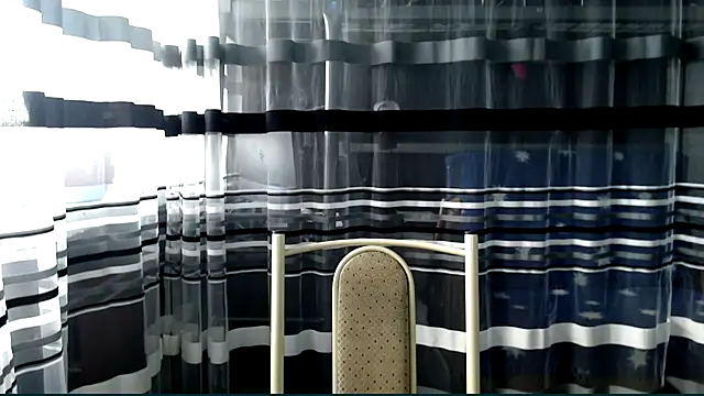 cold lollipop online show from 15, 11, 2025