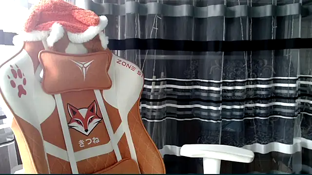 Snapshot of cold_lollipop chatting on 24, 4, 2026 cold lollipop online show from 24, 4, 2026