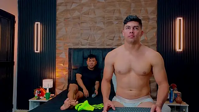 FelipeAndMarcello3 online show from 6, 10, 2025