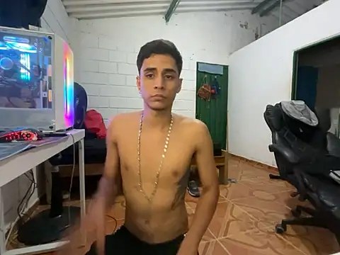 Max TheHorseDick online show from 8, 5, 2026