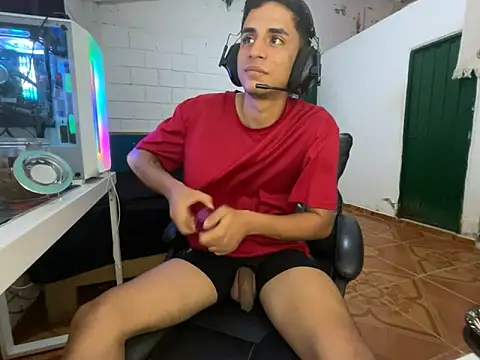 Max TheHorseDick online show from 5, 4, 2026