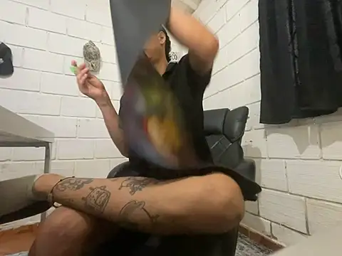 Max TheHorseDick online show from 6, 6, 2026