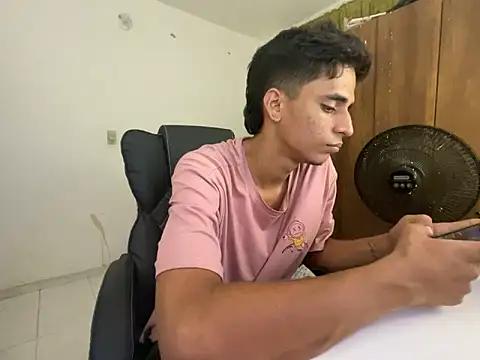 Max TheHorseDick online show from 22, 1, 2025