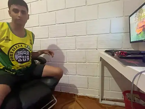 Max TheHorseDick online show from 2, 2, 2026