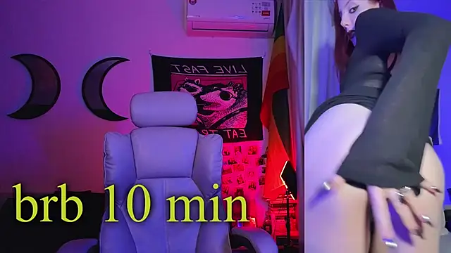 Ivon Diaz online show from 1, 3, 2025