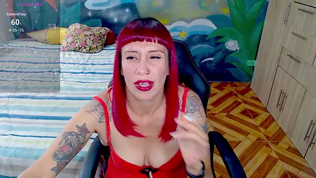 Snapshot of Eimy_lorens chatting on 4, 7, 2026 Eimy lorens online show from 4, 7, 2026
