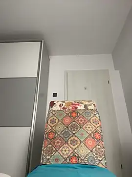 Snapshot of snow_flakee chatting on 18, 9, 2025 snow flakee online show from 18, 9, 2025