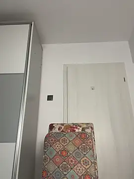 snow flakee online show from 20, 2, 2026