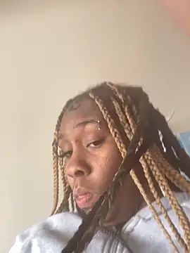 Foreignthababyy online show from 3, 12, 2025