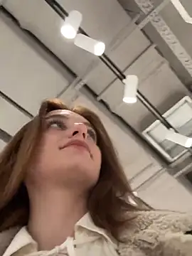 Snapshot of -AngelAri- chatting on 9, 3, 2025 -AngelAri- online show from 9, 3, 2025