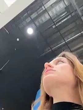 Snapshot of -AngelAri- chatting on 12, 10, 2025 -AngelAri- online show from 12, 10, 2025