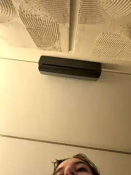 Snapshot of -AngelAri- chatting on 29, 11, 2025 -AngelAri- online show from 29, 11, 2025