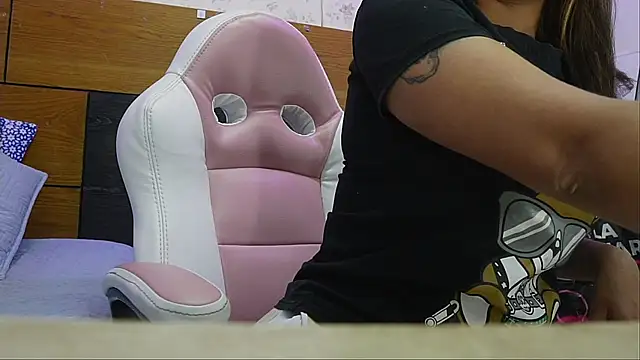 mssburbuja online show from 22, 3, 2025