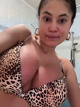 Fuc3dolllucy online show from 15, 1, 2025