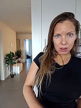 novaforyou1 online show from 2, 12, 2025