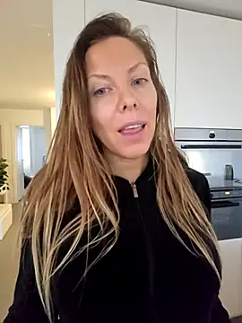 novaforyou1 online show from 15, 12, 2025