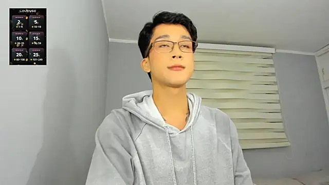 tom Howard online show from 13, 10, 2025