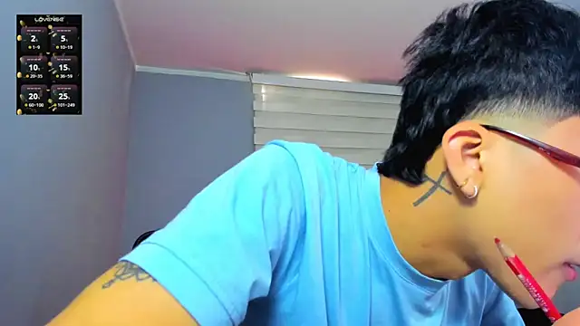 tom Howard online show from 22, 10, 2025