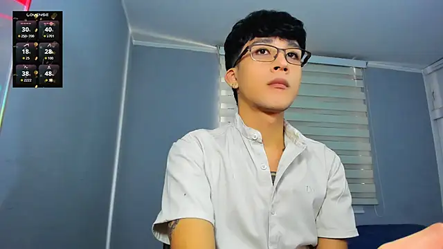 Snapshot of tom_Howard chatting on 8, 2, 2026 tom Howard online show from 8, 2, 2026