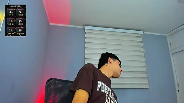 tom Howard online show from 15, 11, 2025