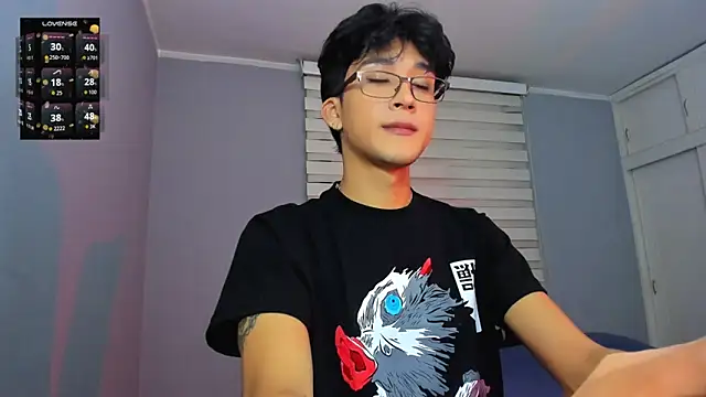 Snapshot of tom_Howard chatting on 27, 2, 2026 tom Howard online show from 27, 2, 2026