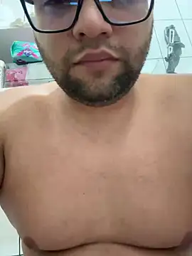 Snapshot of JuanPa_secret chatting on 6, 12, 2024 JuanPa secret online show from 6, 12, 2024