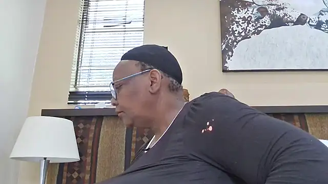 SEXYBOOBSNASS online show from 16, 9, 2025