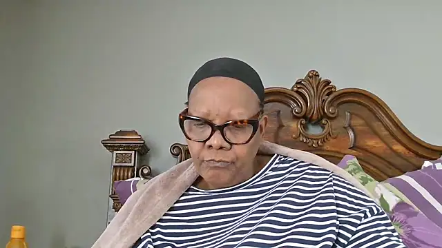 SEXYBOOBSNASS online show from 21, 10, 2025